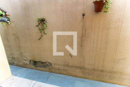 Casa à venda com 120m², 2 quartos e 2 vagas Casa à venda com 120m², 2 quartos e 2 vagasVista do Quarto 2