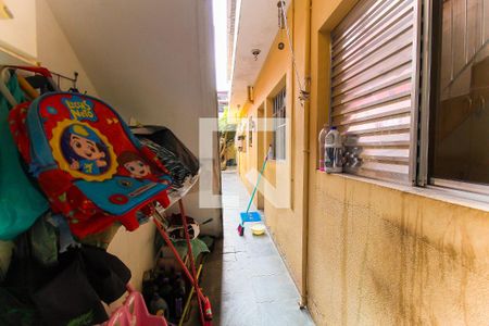 Casa à venda com 120m², 2 quartos e 2 vagas Casa à venda com 120m², 2 quartos e 2 vagasÁrea de Serviço 1