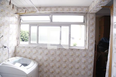 Apartamento à venda com 69m², 2 quartos e 1 vagaÁrea de Serviço