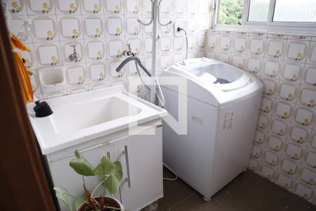 Apartamento à venda com 69m², 2 quartos e 1 vagaÁrea de Serviço