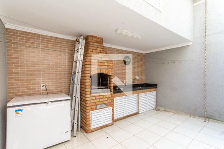 Casa à venda com 212m², 3 quartos e 6 vagas Casa à venda com 212m², 3 quartos e 6 vagasChurrasqueira