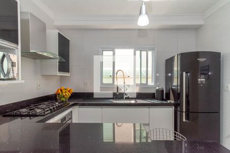 Casa à venda com 212m², 3 quartos e 6 vagas Casa à venda com 212m², 3 quartos e 6 vagasCozinha