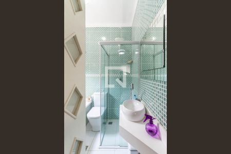 Casa à venda com 212m², 3 quartos e 6 vagas Casa à venda com 212m², 3 quartos e 6 vagasBanheiro da Suíte master