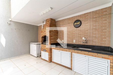 Casa à venda com 212m², 3 quartos e 6 vagas Casa à venda com 212m², 3 quartos e 6 vagasChurrasqueira