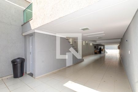 Casa à venda com 212m², 3 quartos e 6 vagas Casa à venda com 212m², 3 quartos e 6 vagasGaragem