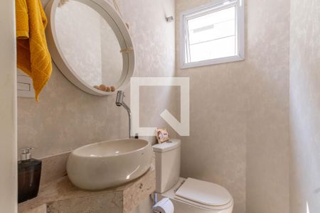 Casa à venda com 212m², 3 quartos e 6 vagas Casa à venda com 212m², 3 quartos e 6 vagasLavabo