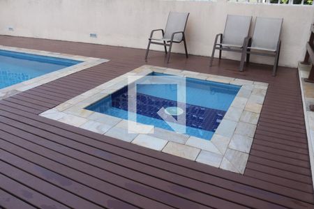 Apartamento para alugar com 103m², 3 quartos e 3 vagasÁrea comum - Piscina