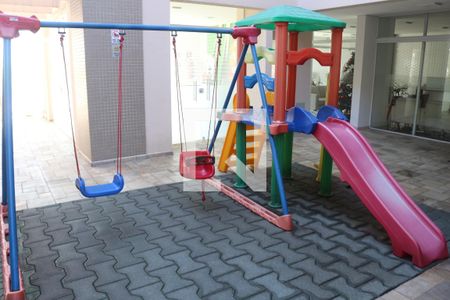 Apartamento para alugar com 103m², 3 quartos e 3 vagasÁrea comum - Playground