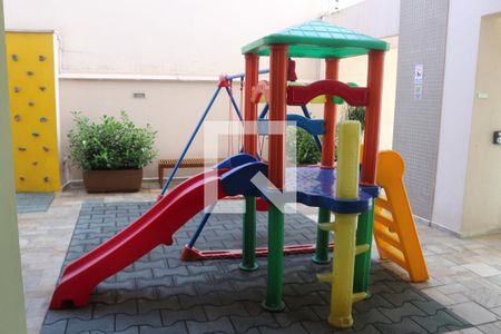 Apartamento para alugar com 103m², 3 quartos e 3 vagasÁrea comum - Playground