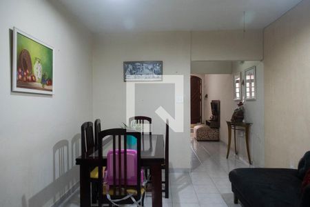 Casa à venda com 98m², 3 quartos e 1 vaga Casa à venda com 98m², 3 quartos e 1 vagaCopa