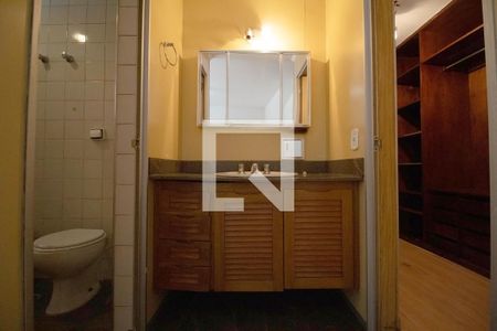 Apartamento à venda com 145m², 3 quartos e 1 vagaBanheiro da Suíte