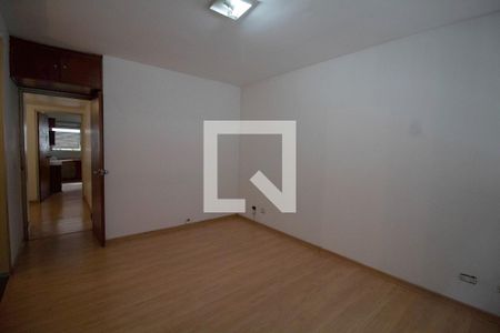 Apartamento à venda com 145m², 3 quartos e 1 vagaSuíte