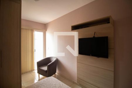 Suíte de casa de condomínio para alugar com 2 quartos, 72m² em Vila Carmosina, São Paulo