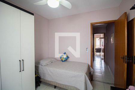 Quarto 1 de casa de condomínio para alugar com 2 quartos, 72m² em Vila Carmosina, São Paulo