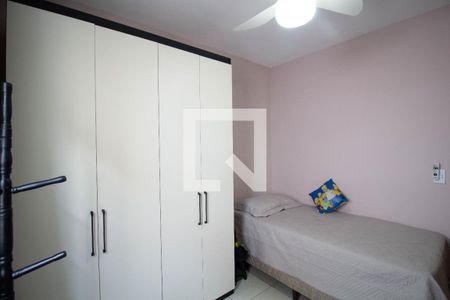 Quarto 1 de casa de condomínio para alugar com 2 quartos, 72m² em Vila Carmosina, São Paulo