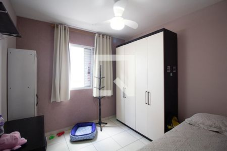 Quarto 1 de casa de condomínio para alugar com 2 quartos, 72m² em Vila Carmosina, São Paulo