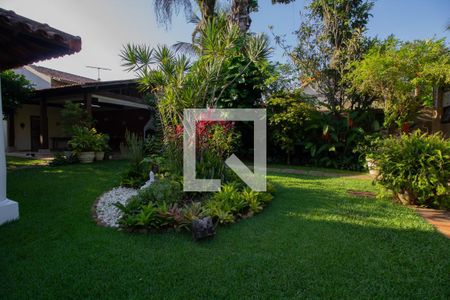 Casa à venda com 550m², 4 quartos e 5 vagasQuintal