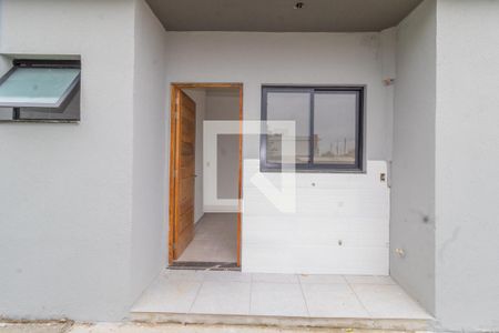 Casa à venda com 50m², 2 quartos e 2 vagas Casa à venda com 50m², 2 quartos e 2 vagasQuintal