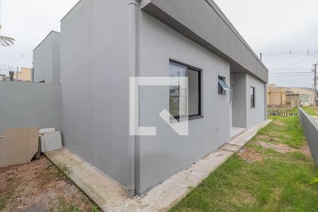 Casa à venda com 50m², 2 quartos e 2 vagas Casa à venda com 50m², 2 quartos e 2 vagasQuintal