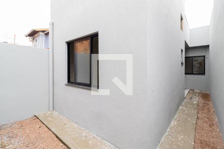 Casa à venda com 50m², 2 quartos e 2 vagas Casa à venda com 50m², 2 quartos e 2 vagasQuintal