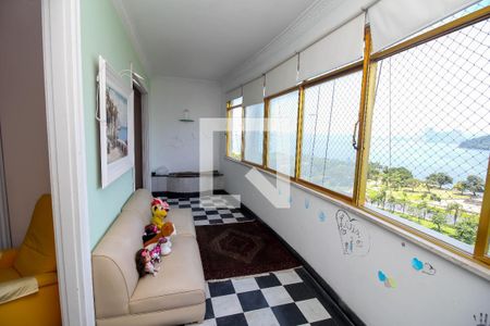 Apartamento à venda com 290m², 4 quartos e 1 vagaVaranda