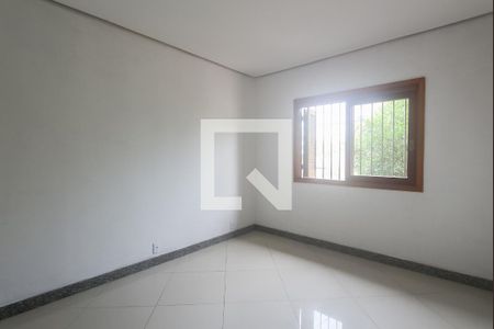 Suite de casa à venda com 3 quartos, 240m² em Sarandi, Porto Alegre