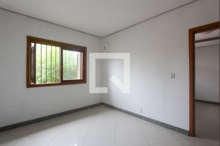 Suite de casa à venda com 3 quartos, 240m² em Sarandi, Porto Alegre