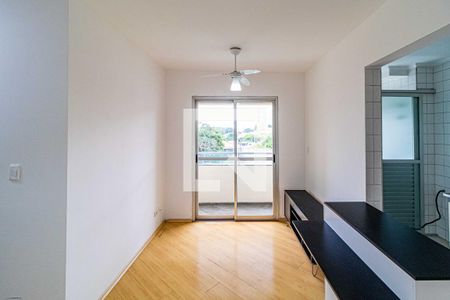 Sala de apartamento para alugar com 2 quartos, 50m² em Jardim Peri Peri, São Paulo
