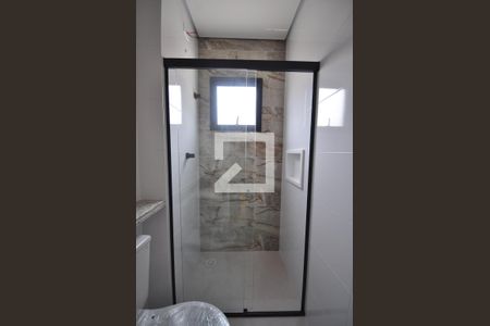 Casa à venda com 110m², 3 quartos e 3 vagasBanheiro da Suite 2