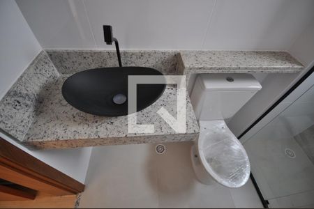 Casa à venda com 110m², 3 quartos e 3 vagasBanheiro da Suite 2