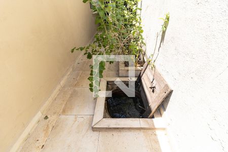 Casa à venda com 252m², 3 quartos e 3 vagas Casa à venda com 252m², 3 quartos e 3 vagasCorredor