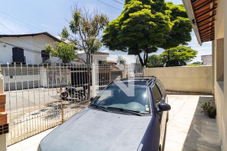 Casa à venda com 252m², 3 quartos e 3 vagas Casa à venda com 252m², 3 quartos e 3 vagasGaragem