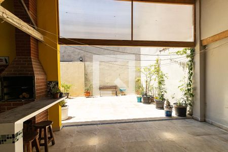 Casa à venda com 252m², 3 quartos e 3 vagas Casa à venda com 252m², 3 quartos e 3 vagasVista do Quarto 3