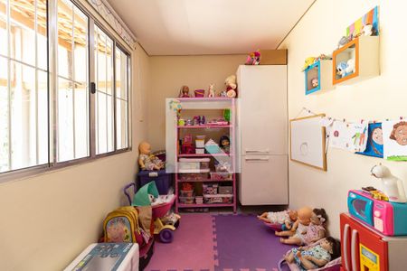 Casa à venda com 252m², 3 quartos e 3 vagas Casa à venda com 252m², 3 quartos e 3 vagasQuarto 3