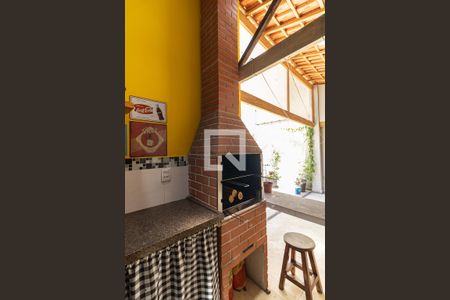 Casa à venda com 252m², 3 quartos e 3 vagas Casa à venda com 252m², 3 quartos e 3 vagasÁrea Gourmet