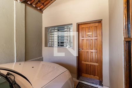 Casa à venda com 252m², 3 quartos e 3 vagas Casa à venda com 252m², 3 quartos e 3 vagasGaragem