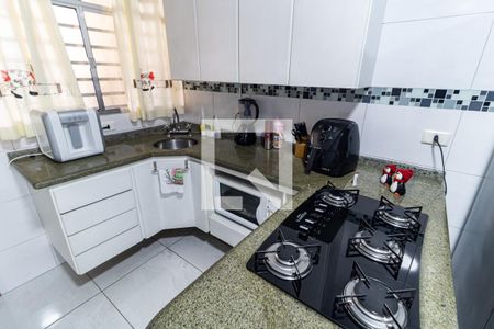 Casa à venda com 252m², 3 quartos e 3 vagas Casa à venda com 252m², 3 quartos e 3 vagasCozinha