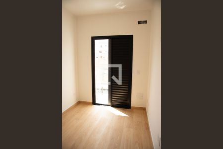 Casa à venda com 110m², 3 quartos e 2 vagasQuarto 2