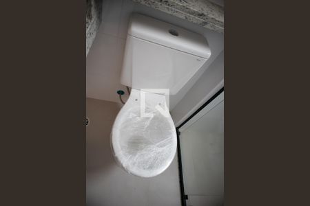 Casa à venda com 110m², 3 quartos e 2 vagasBanheiro do Quarto 2