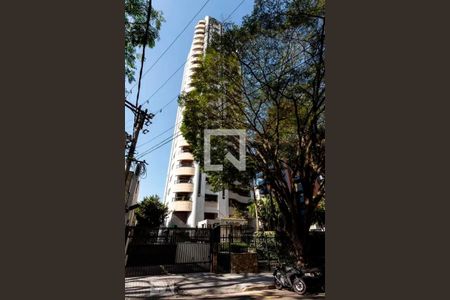 Apartamento à venda com 228m², 4 quartos e 4 vagas Apartamento à venda com 228m², 4 quartos e 4 vagasFachada