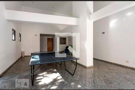 Apartamento à venda com 228m², 4 quartos e 4 vagas Apartamento à venda com 228m², 4 quartos e 4 vagasÁrea comum