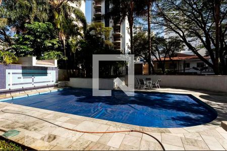 Apartamento à venda com 228m², 4 quartos e 4 vagas Apartamento à venda com 228m², 4 quartos e 4 vagasÁrea comum