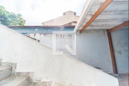 Casa à venda com 100m², 3 quartos e 4 vagasVista do Quarto 2