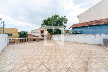 Casa à venda com 100m², 3 quartos e 4 vagasTerraço