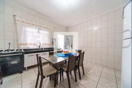 Casa à venda com 100m², 3 quartos e 4 vagasCozinha 