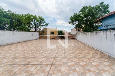 Casa à venda com 100m², 3 quartos e 4 vagasTerraço