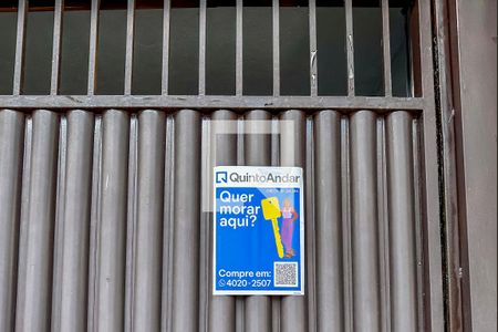 Casa à venda com 100m², 3 quartos e 4 vagasPlaca Instalada na Fachada