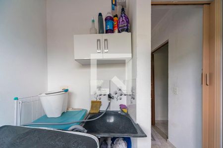 Casa à venda com 100m², 3 quartos e 4 vagasÁrea de serviço 2