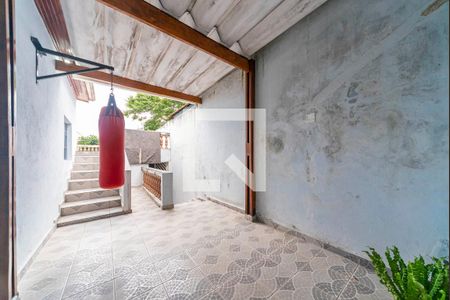 Casa à venda com 100m², 3 quartos e 4 vagasQuintal 