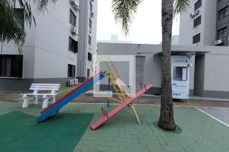 Apartamento à venda com 55m², 2 quartos e 1 vaga Apartamento à venda com 55m², 2 quartos e 1 vagaÁrea comum - Playground